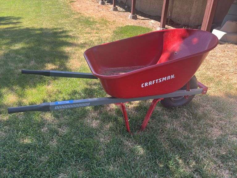 Heavy duty craftsman wheelbarrow image