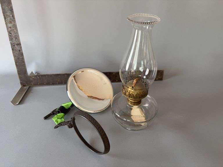 Cast iron lamp bracket (repaired), lamp and reflector image