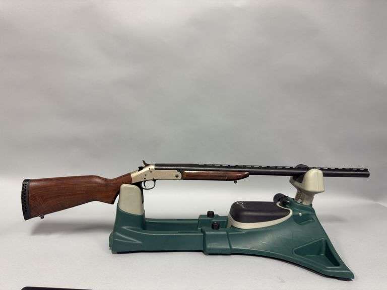 Harrington Richardson Shotgun, Model Topper Deluxe Classic, SN HU295921, 12Ga, Single shot, V.R BBL image
