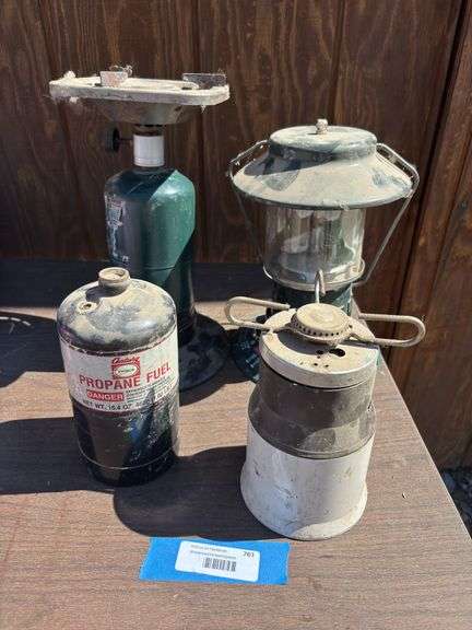 Camp stoves and lanterns image
