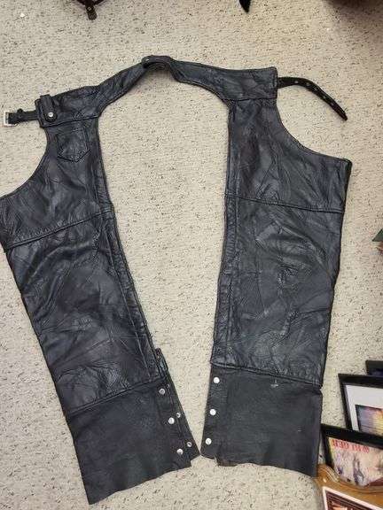 Leather M chaps image