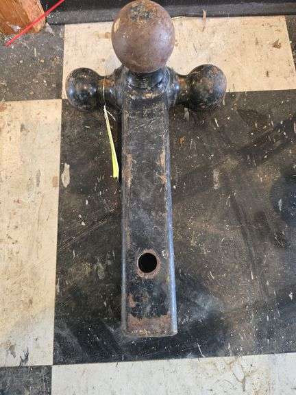Tri ball hitch receiver image