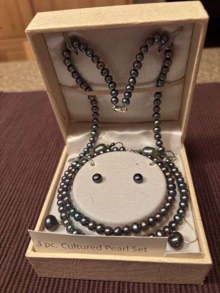 5 piece Cultured pearl set image