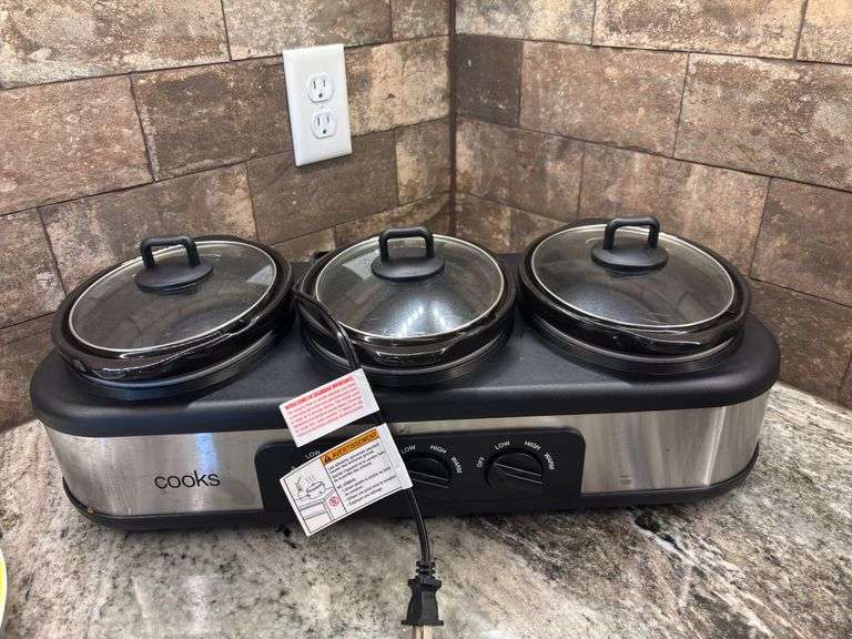 Cooks 3 station crock pot
