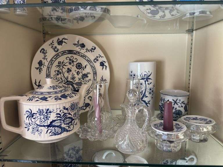 Various Blue Onion design pieces, clear glass candle holders, cruet image