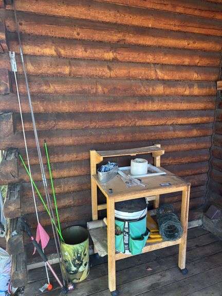 Garden goodies - potting bench, Carry-all bucket, garden trellis, knee pads image