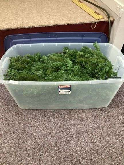Christmas tree, plastic tote image