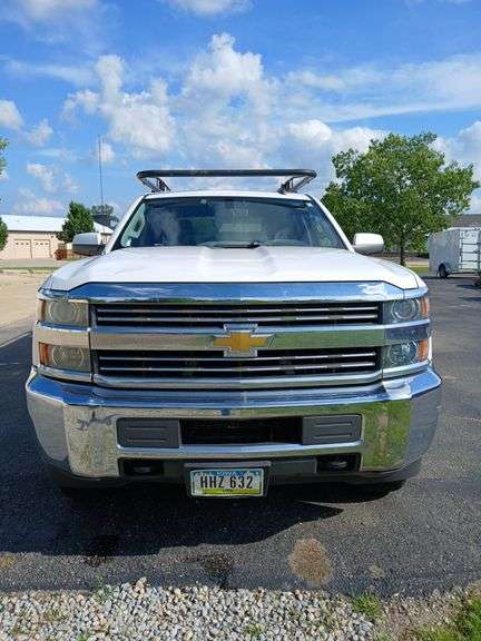 2016 Chevrolet Silverado K2500hd lt,149,480 miles, Crew cab, long box, slid in bed liner, side tool boxes, overhead rack WIRE TRANSFER REQUIRED