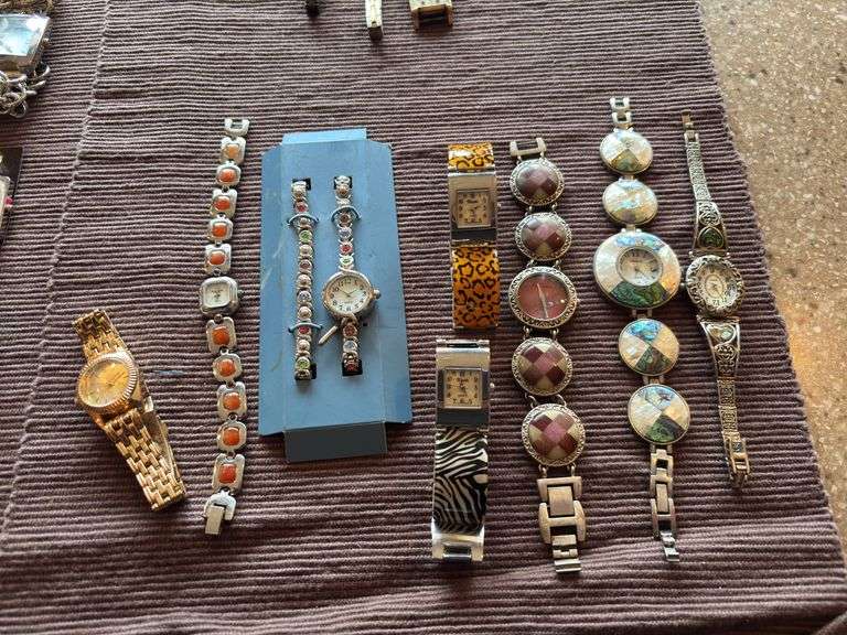 Ladies watches image