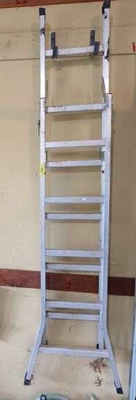 10' 3 way combination ladder image