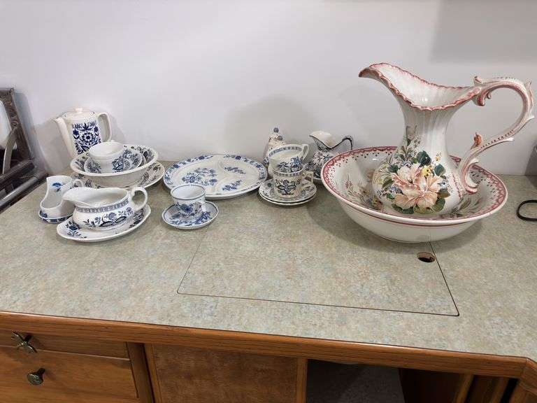 Blue Onion Ware dishes, pitcher and bowl-pitcher is cracked image
