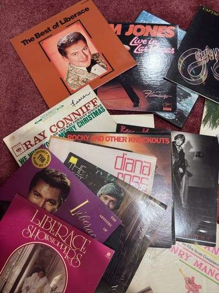 Vinyls include Barry Manilow, Tom Jones, Liberace, etc