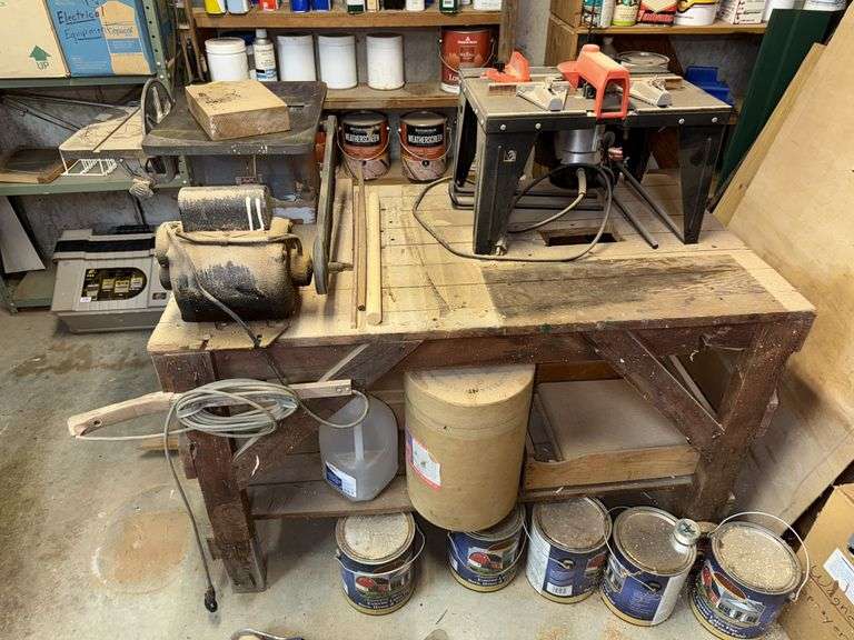 Disc and surface sander combo and router table and Craftsman router all on rolling stand image