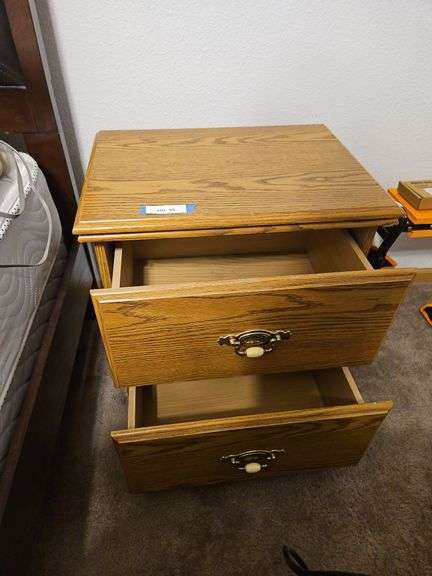 Nightstand,  22 x 16 x 24h