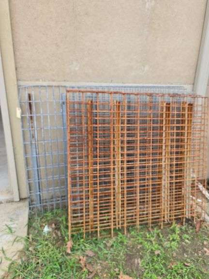 Wire shelves for pallet racking 42" x 5' (2), 42" x 4' (6) image