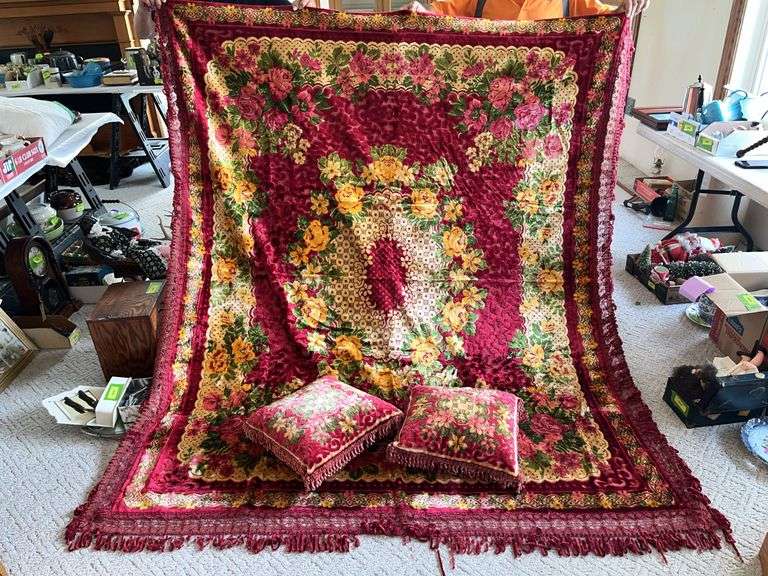 Tapestry bed cover and pillows image