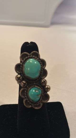 Vintage Native American Turquoise Double stone ring, unmarked, size approximately 6 image