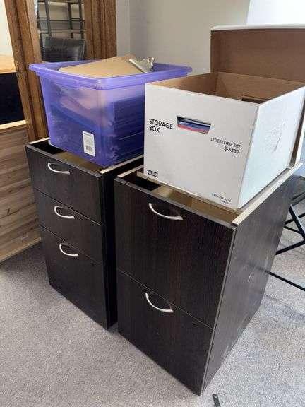 (2) 21 x 15 x 28H under desk file drawers and quantity of hanging file folders image