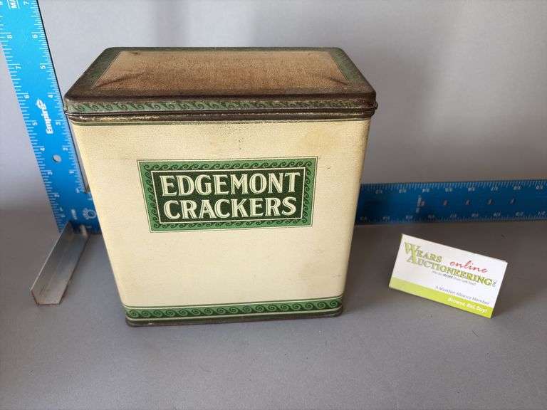 Edgemont Crackers tin 4 x 7 “ base image