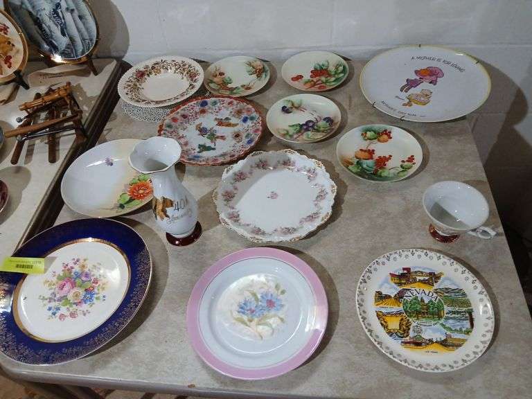 Hand painted plates including Landenbergers w/ COA