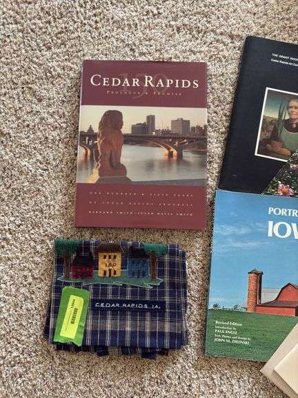 Iowa books and CR decorative towel