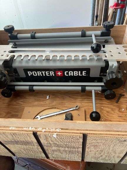 Porter cable 12 inch dovetail jig with storage box and dovetail bits image