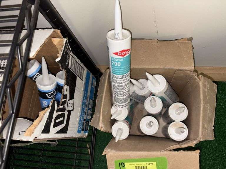10 tubes Dow Dowsil 790 silicone building sealant and 3 tubes DAP clear silicone image