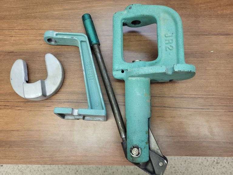 Reloading press image