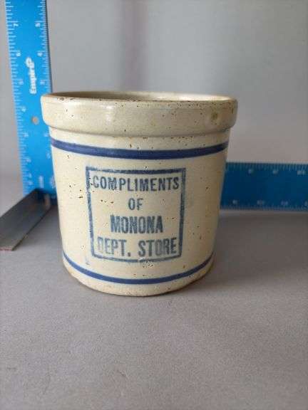 Beater jar “Compliments of Monona Dept. Store” image