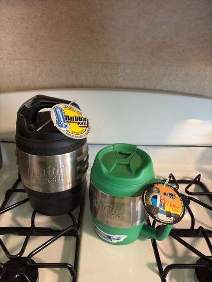 Two NEW Bubba Kegs 52oz and 72oz image