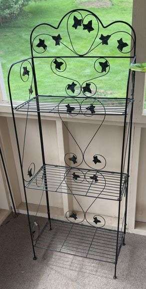 10D x 21L x 52H wire fold up shelf image
