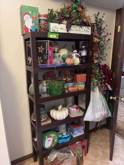 Holiday decor, wreathes, punch set, etc image