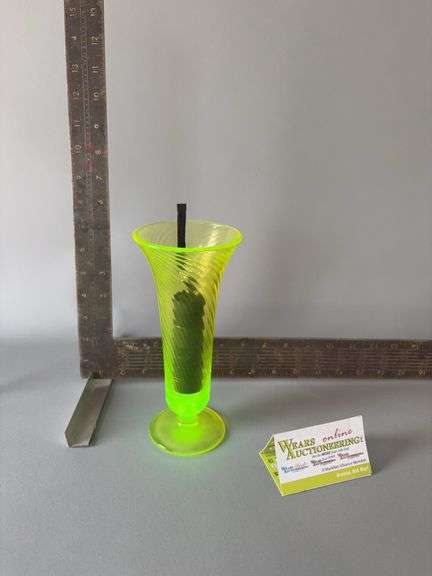 8H uranium glass vase with swirl pattern image