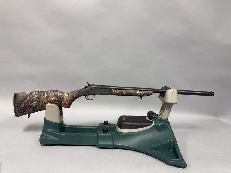 New England Shotgun, Model SB1, SN NU216131, 12Ga, Single shot, camo comp stock image