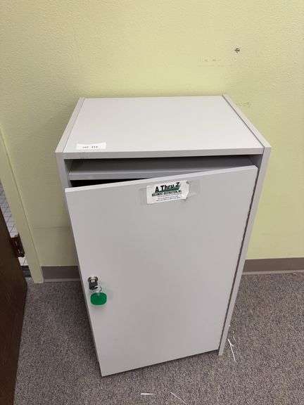 Shredder storage box with key image