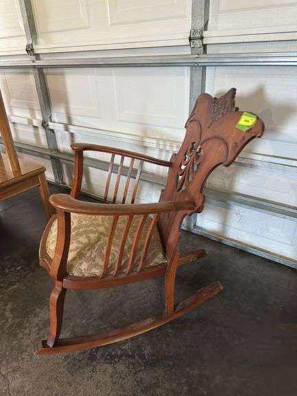Arm rocker