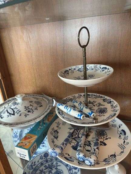 Wedgewood Serving bowl with lid, 3 tier serving dish, serving pieces image