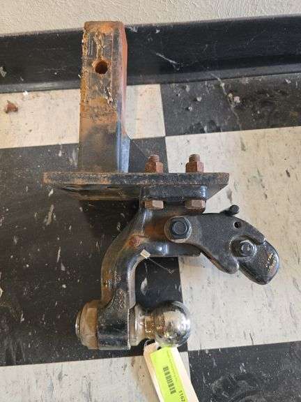 Pintle hitch receiver image