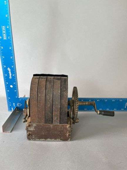 Chicago Telephone Supply crank phone generator image