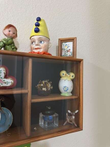 Small shadow box and knick knacks 7.5 x 14.5