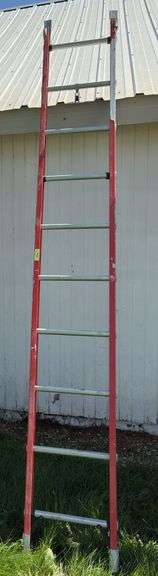 10’ straight ladder image
