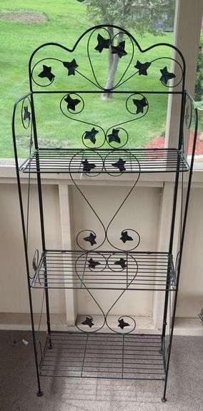 10D x 21L x 52H wire fold up shelf