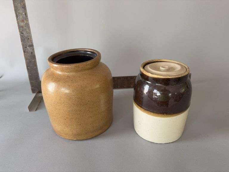 Two stoneware canning jars, one  w lid, neither marked image