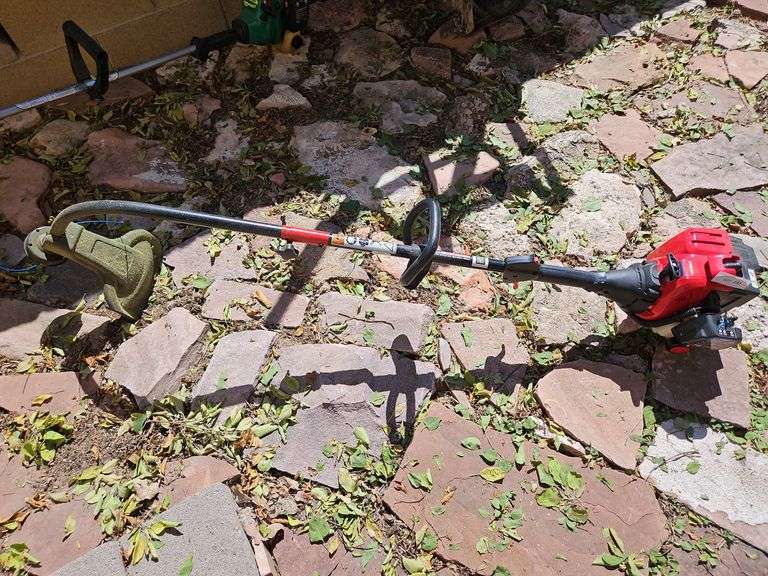 Troy-Bilt Gas Weed Eater image