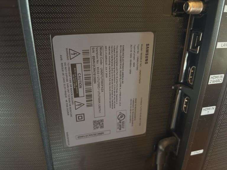 50 inch Samsung flatscreen smart TV July 2020