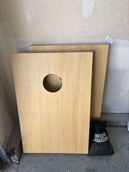 GoSports Corn Hole set in bag image