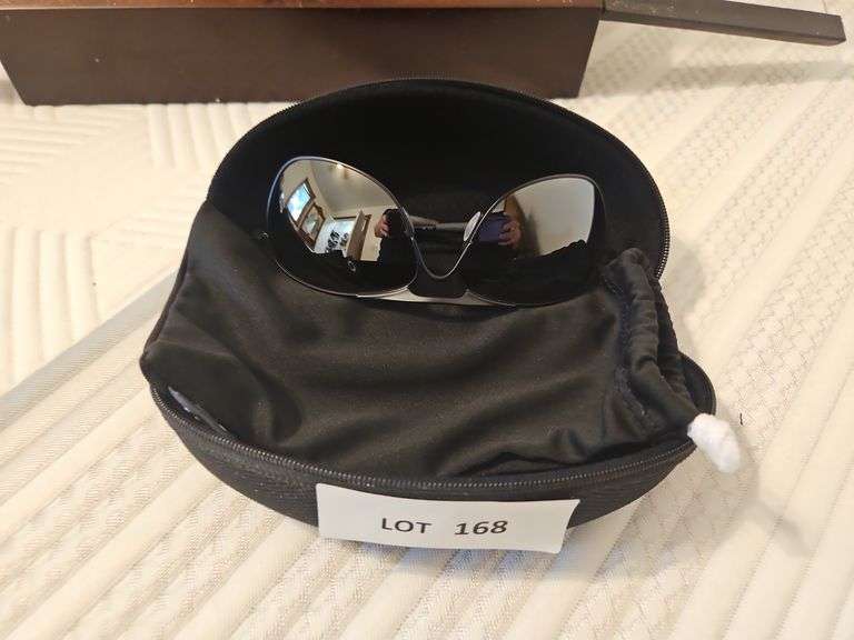 Oakley Crosshair Sunglasses in Case image