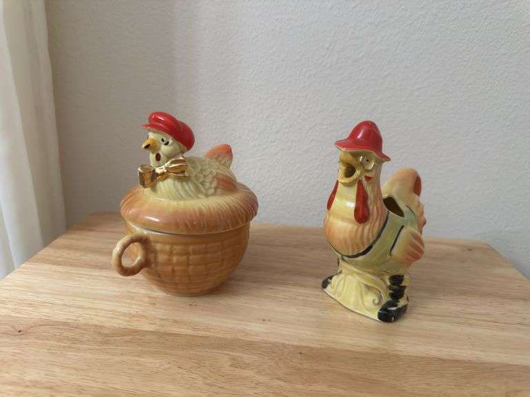 Regal China Old MacDonald cream and sugar set