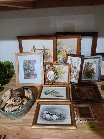 More wall art, decor and pictures
