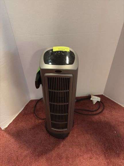 Lasko upright heater with remote image